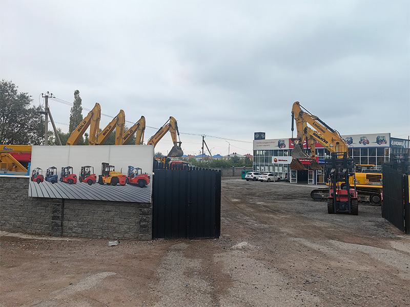 Stock de machines de construction d'occasion